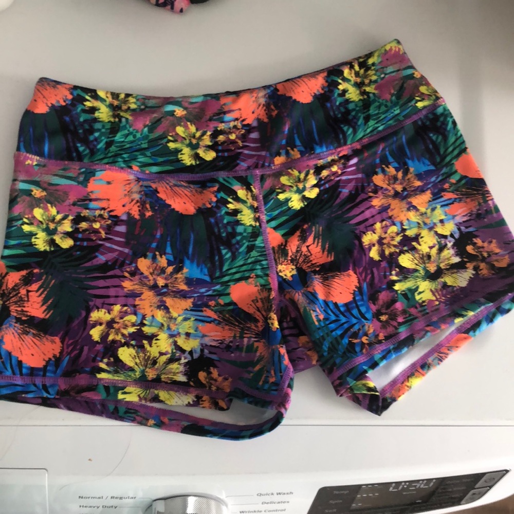 Born Primitive Shorts Medium